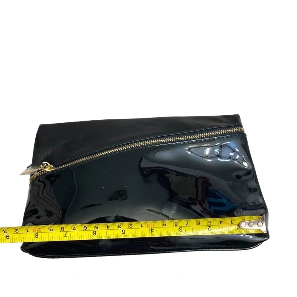 Saint Laurent YSL Yves Saint Laurent black cosmetic “beaute” line bag nwt new